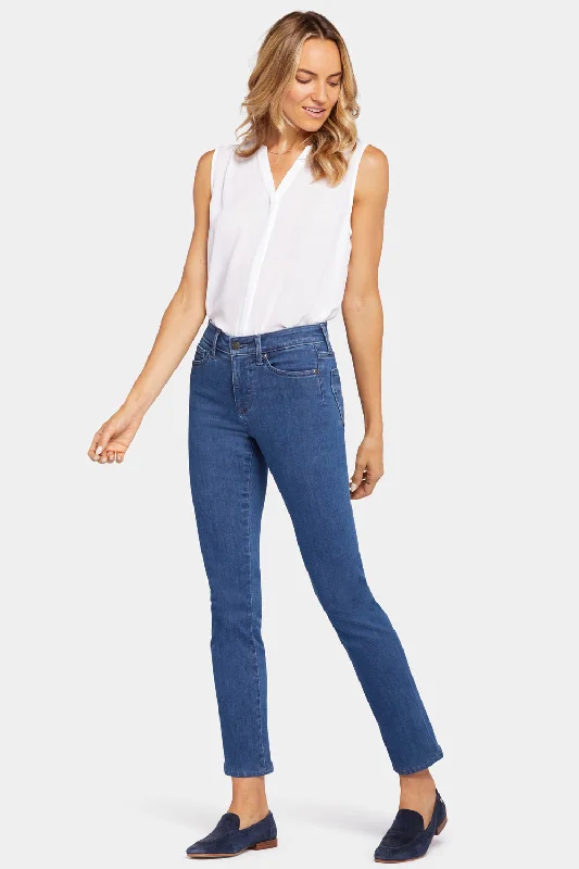 Le Silhouette Sheri Slim Jeans - Treasured