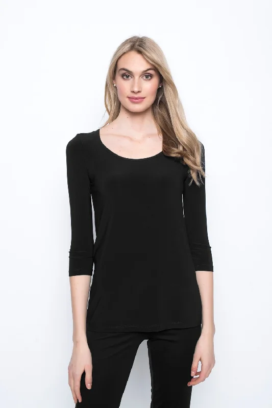 3/4 Sleeve Round Neck Top